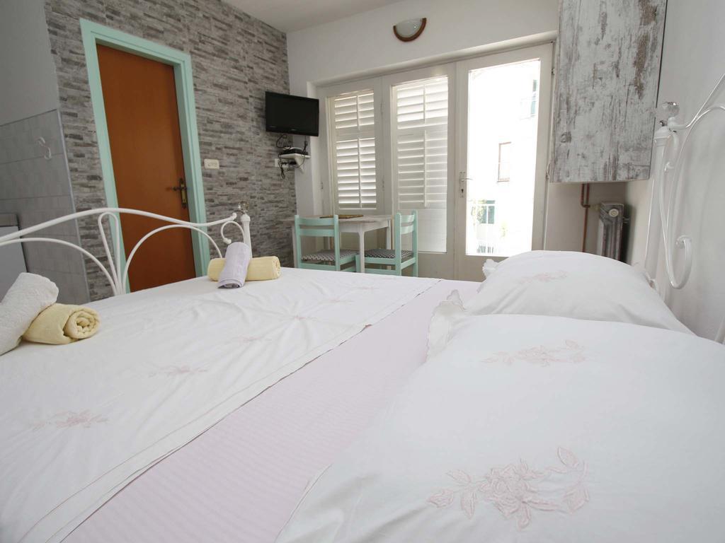 Apartments Srdjan Makarska Zewnętrze zdjęcie